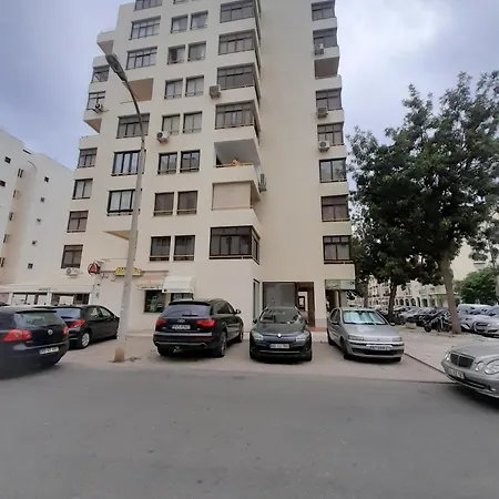 Apartamento Luxury Flat In *
